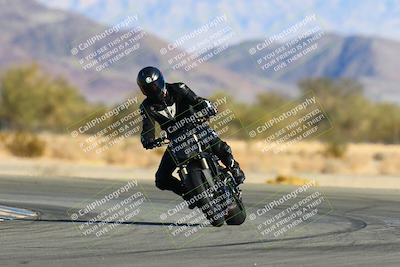 media/Jan-09-2022-SoCal Trackdays (Sun) [[2b1fec8404]]/Turn 14 (10am)/